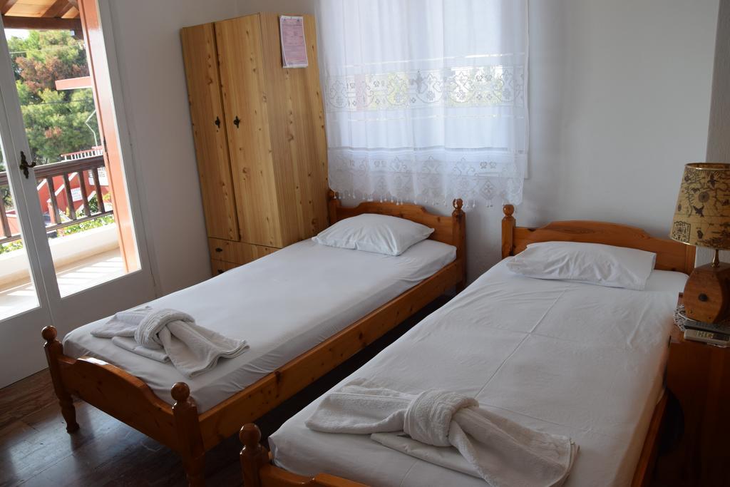 Dimitra'S Apartment Votsi  Екстер'єр фото